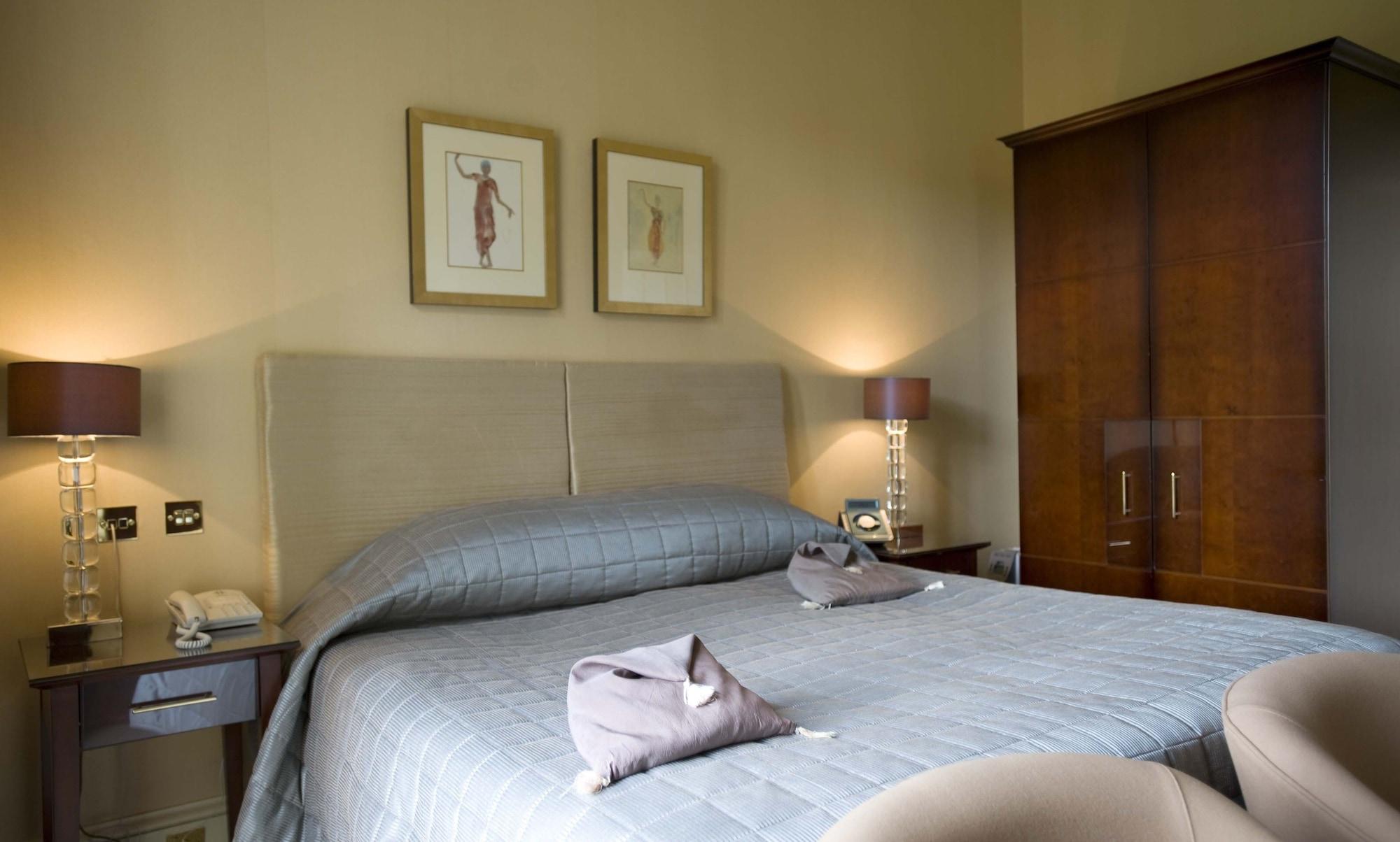 Mar Hall Golf & Spa Resort Bishopton  Buitenkant foto A bedroom at the hotel